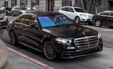 男子把80万的奔驰S借给朋友找对象 自己每天挤公交！结果被坑惨