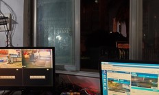 34岁男子在自己小区当保安：在门岗还能连到家里Wi-Fi