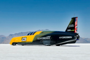 653km/h人飞魂追！氢动力车陆地速度纪录被刷新