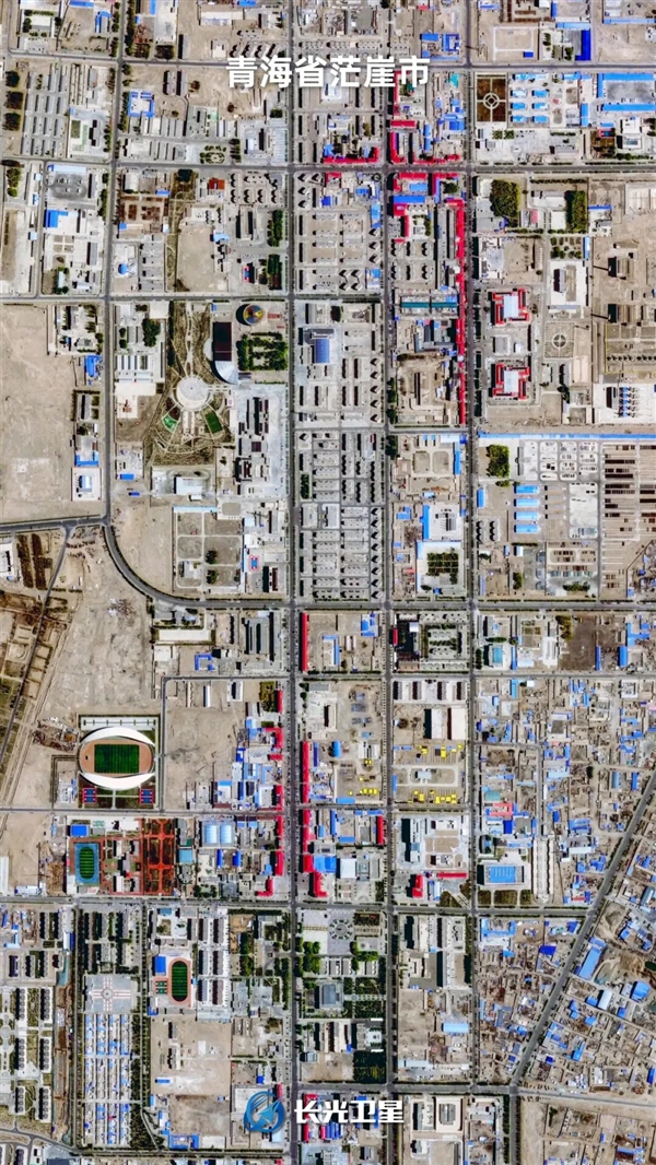 卫星看中国最孤独的城市：方圆200公里就它自己