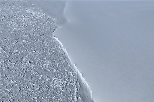 零下34℃到底有多冷：毛巾能站住