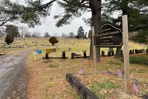 美国男子痴迷掘墓盗尸 家里收藏上百件人类遗骸 动机不明