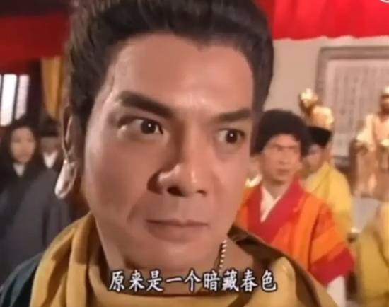 72岁“鸠摩智”演员化身美食博主 为游客介绍香港