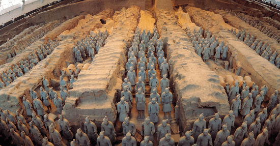 秦始皇陵兵马俑最新研究：大量女人小孩指纹